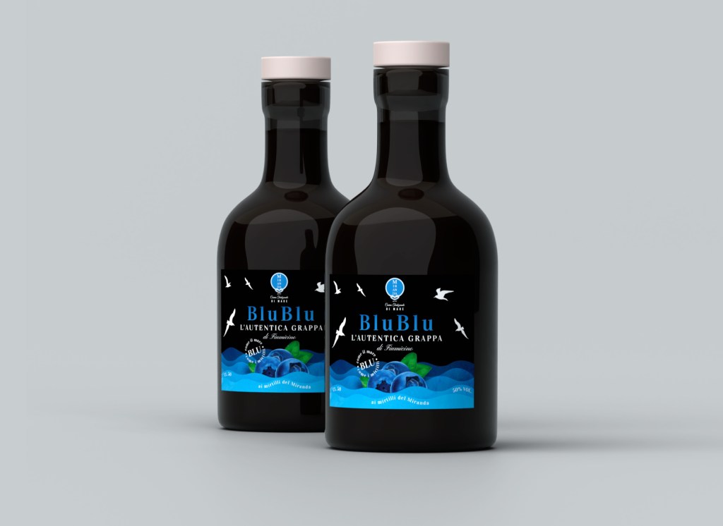 Artfully designed label for Italian restaurant's homemade blueberry grappa